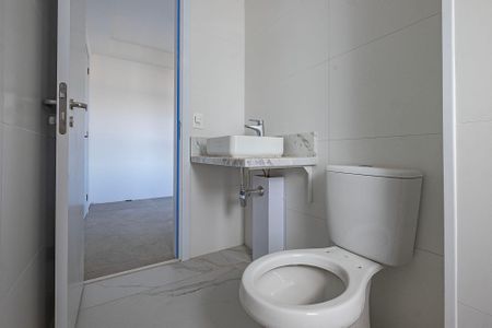 Apartamento à venda com 122m², 3 quartos e 2 vagasSuíte 3 - Banheiro