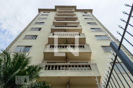Apartamento para alugar com 60m², 2 quartos e 1 vaga Apartamento para alugar com 60m², 2 quartos e 1 vagaFachada