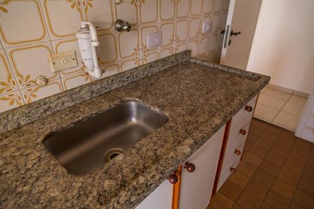 Apartamento para alugar com 60m², 2 quartos e 1 vaga Apartamento para alugar com 60m², 2 quartos e 1 vagaCozinha - Pia