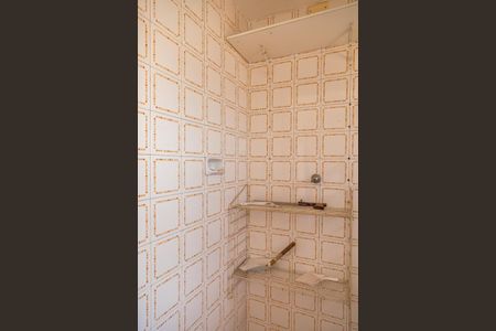 Apartamento para alugar com 60m², 2 quartos e 1 vaga Apartamento para alugar com 60m², 2 quartos e 1 vagaBanheiro de Serviço