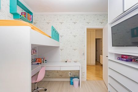 Casa à venda com 240m², 3 quartos e 2 vagas Casa à venda com 240m², 3 quartos e 2 vagasQuarto 2