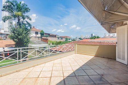 Casa à venda com 240m², 3 quartos e 2 vagas Casa à venda com 240m², 3 quartos e 2 vagasVaranda do Quarto 1