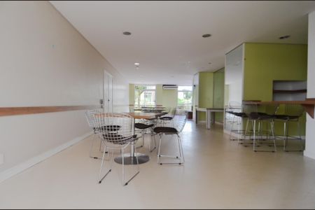 Apartamento à venda com 53m², 2 quartos e 1 vagaÁrea comum - Salão de festas