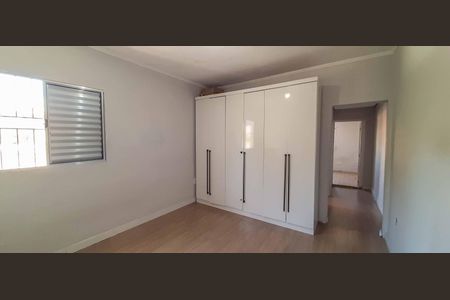 Casa para alugar com 180m², 3 quartos e 2 vagasQuarto 3