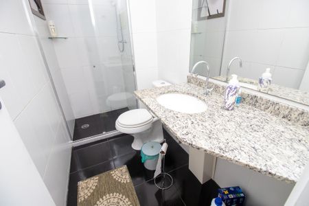 Apartamento à venda com 211m², 3 quartos e 2 vagas Apartamento à venda com 211m², 3 quartos e 2 vagasBanheiro cobertura