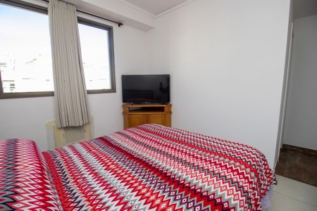 Apartamento à venda com 211m², 3 quartos e 2 vagas Apartamento à venda com 211m², 3 quartos e 2 vagasSuíte