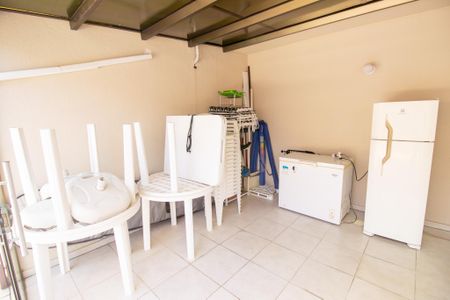 Apartamento à venda com 211m², 3 quartos e 2 vagas Apartamento à venda com 211m², 3 quartos e 2 vagasCobertura