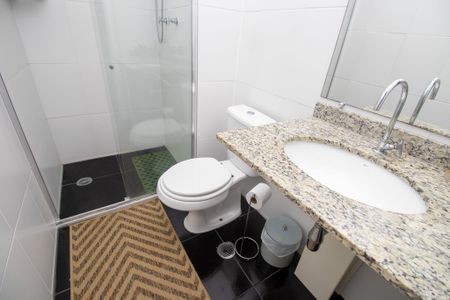 Apartamento à venda com 211m², 3 quartos e 2 vagas Apartamento à venda com 211m², 3 quartos e 2 vagasBanheiro Social
