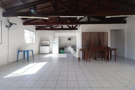 Apartamento para alugar com 107m², 3 quartos e 1 vagaÁrea comum - Salão de festas