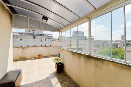Apartamento para alugar com 107m², 3 quartos e 1 vagaÁrea de Serviço