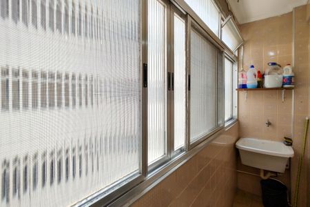 Apartamento para alugar com 86m², 1 quarto e 1 vagaÁrea de Serviço