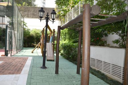 Apartamento à venda com 440m², 4 quartos e 5 vagasPlayground