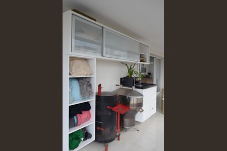 Apartamento à venda com 440m², 4 quartos e 5 vagasVaranda