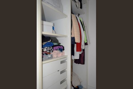 Apartamento à venda com 440m², 4 quartos e 5 vagasCloset da suíte 1