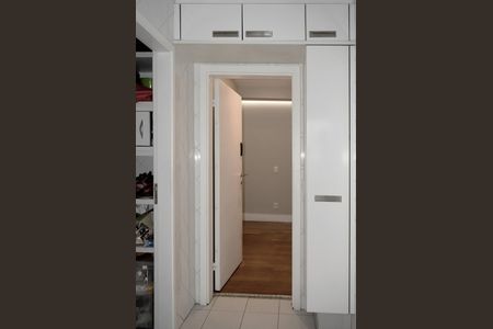 Apartamento à venda com 440m², 4 quartos e 5 vagasÁrea de Serviço