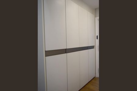 Apartamento à venda com 440m², 4 quartos e 5 vagasArmário corredor