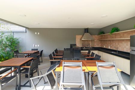 Apartamento para alugar com 27m², 1 quarto e sem vagaÁrea comum - Churrasqueira