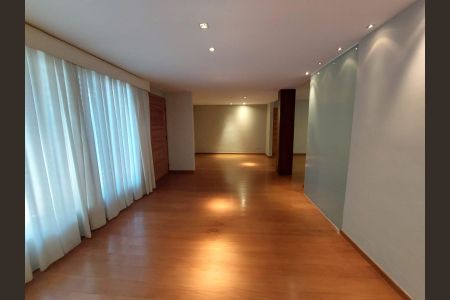 Casa para alugar com 350m², 4 quartos e 3 vagassala 1