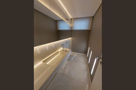 Casa para alugar com 350m², 4 quartos e 3 vagaslavabo