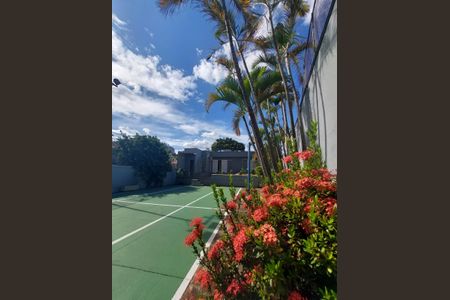 Casa para alugar com 350m², 4 quartos e 3 vagasquadra