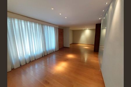 Casa para alugar com 350m², 4 quartos e 3 vagassala 1