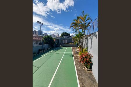 Casa para alugar com 350m², 4 quartos e 3 vagasquadra