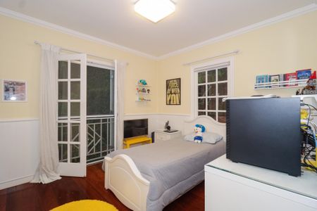 Casa de condomínio à venda com 578m², 5 quartos e 6 vagas Casa de condomínio à venda com 578m², 5 quartos e 6 vagasSuíte 4