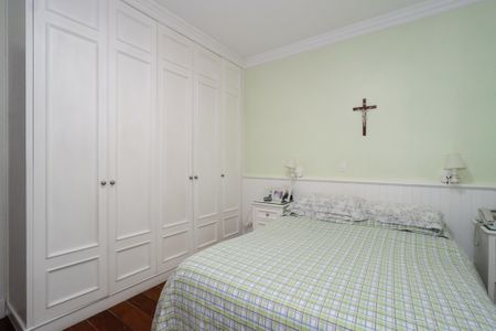 Casa de condomínio à venda com 578m², 5 quartos e 6 vagas Casa de condomínio à venda com 578m², 5 quartos e 6 vagasSuíte 1