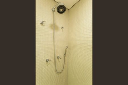 Apartamento à venda com 89m², 2 quartos e 2 vagas Apartamento à venda com 89m², 2 quartos e 2 vagasBanheiro da Suíte