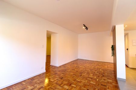 Apartamento à venda com 80m², 2 quartos e 1 vagaSala