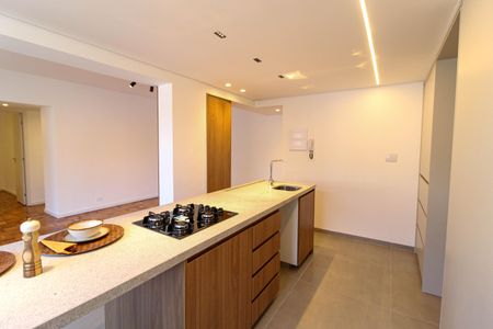 Apartamento à venda com 80m², 2 quartos e 1 vagaCozinha