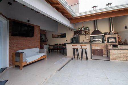 Casa à venda com 300m², 3 quartos e 3 vagasChurrasqueira