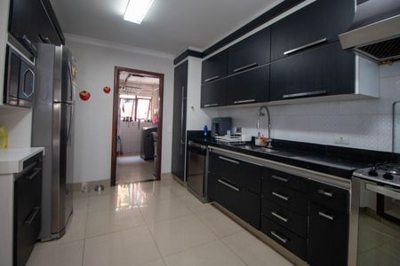 Casa à venda com 300m², 3 quartos e 3 vagasCozinha
