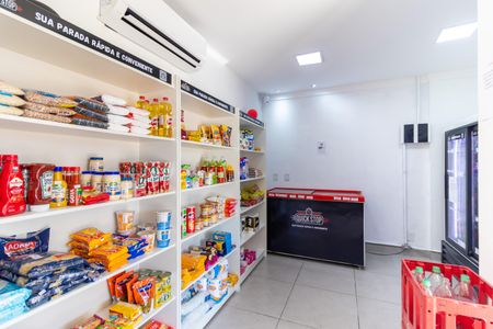 Apartamento à venda com 45m², 2 quartos e 1 vagaÁrea comum - Mercadinho 24h