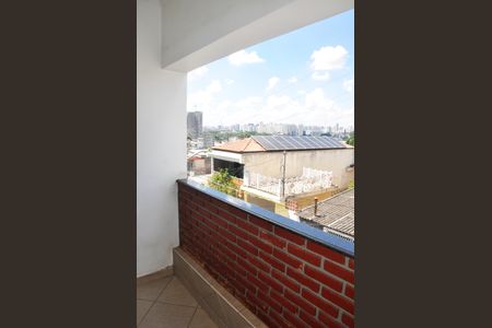 Casa à venda com 220m², 3 quartos e 5 vagas Casa à venda com 220m², 3 quartos e 5 vagasVaranda da Suíte