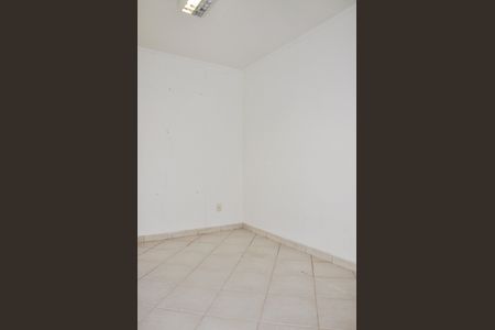 Casa à venda com 220m², 3 quartos e 5 vagas Casa à venda com 220m², 3 quartos e 5 vagasQuarto