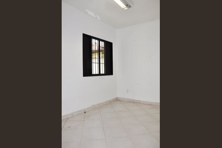 Casa à venda com 220m², 3 quartos e 5 vagas Casa à venda com 220m², 3 quartos e 5 vagasQuarto