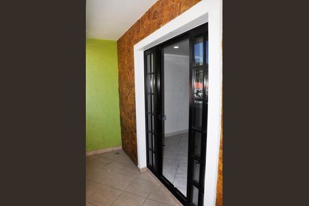 Casa à venda com 220m², 3 quartos e 5 vagas Casa à venda com 220m², 3 quartos e 5 vagasVaranda da Sala