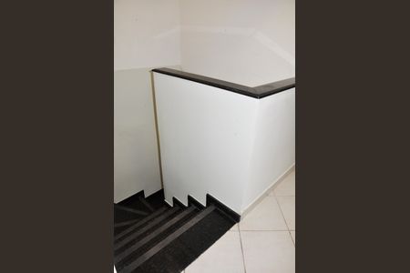 Casa à venda com 220m², 3 quartos e 5 vagas Casa à venda com 220m², 3 quartos e 5 vagasCorredor