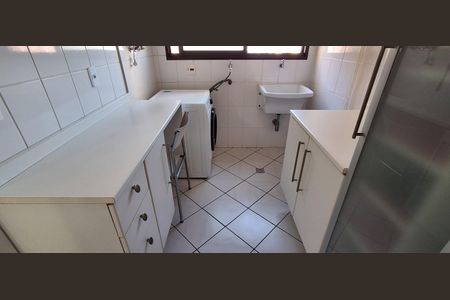 Apartamento à venda com 130m², 3 quartos e 3 vagasÁrea de Serviço