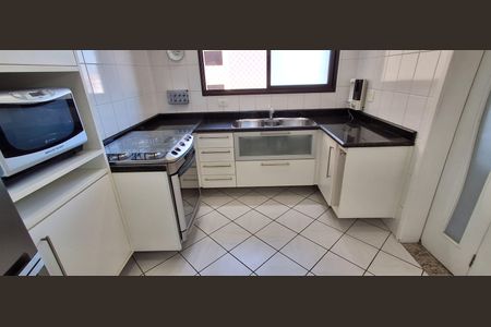 Apartamento à venda com 130m², 3 quartos e 3 vagasCozinha