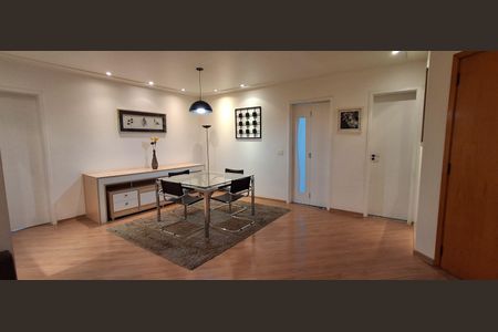 Apartamento à venda com 130m², 3 quartos e 3 vagasSala de jantar