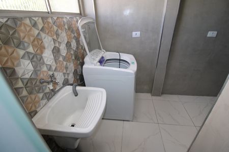 Apartamento para alugar com 62m², 2 quartos e 1 vagaÁrea de Serviço