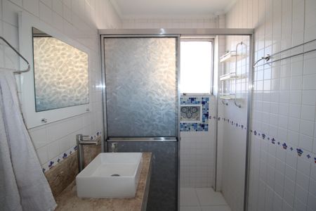 Apartamento para alugar com 62m², 2 quartos e 1 vagaBanheiro