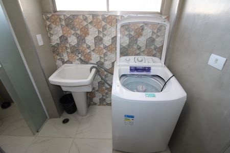 Apartamento para alugar com 62m², 2 quartos e 1 vagaÁrea de Serviço