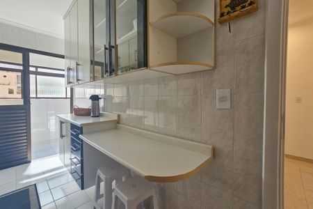 Apartamento para alugar com 1m², 2 quartos e 2 vagasCozinha