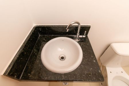 Apartamento à venda com 38m², 2 quartos e sem vagaBanheiro