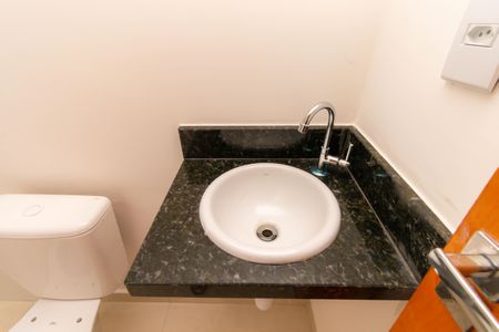 Apartamento à venda com 38m², 2 quartos e sem vagaBanheiro