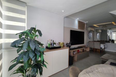 Apartamento à venda com 165m², 3 quartos e 2 vagas Apartamento à venda com 165m², 3 quartos e 2 vagasSala 1