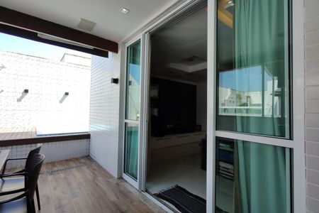 Apartamento à venda com 165m², 3 quartos e 2 vagas Apartamento à venda com 165m², 3 quartos e 2 vagasárea comum - Cobertura